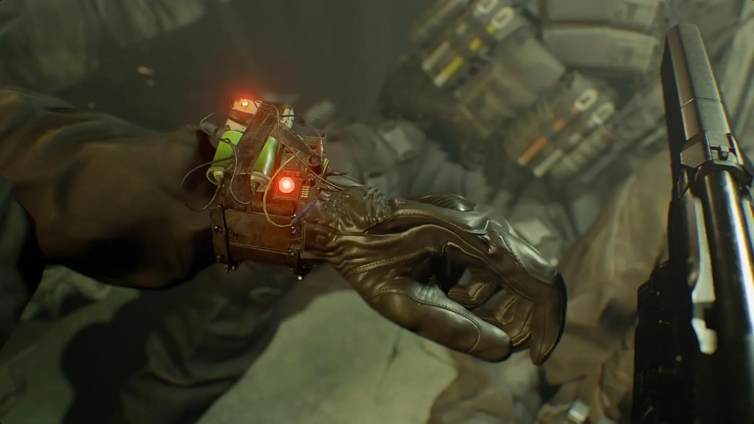 1768550602 72 Resident Evil 7 biohazard Gold Edition PlayStation 5